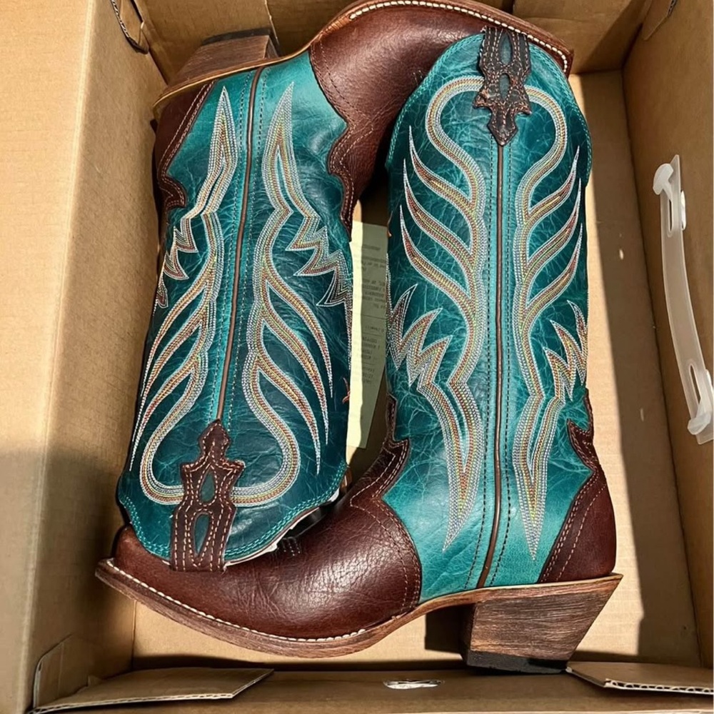 Twisted X Women's Turquoise and Brown Boots